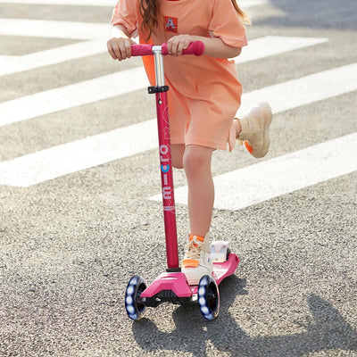 The Definitive Guide to Choosing Between 2-Wheel and 3-Wheel Scooters for Your Child