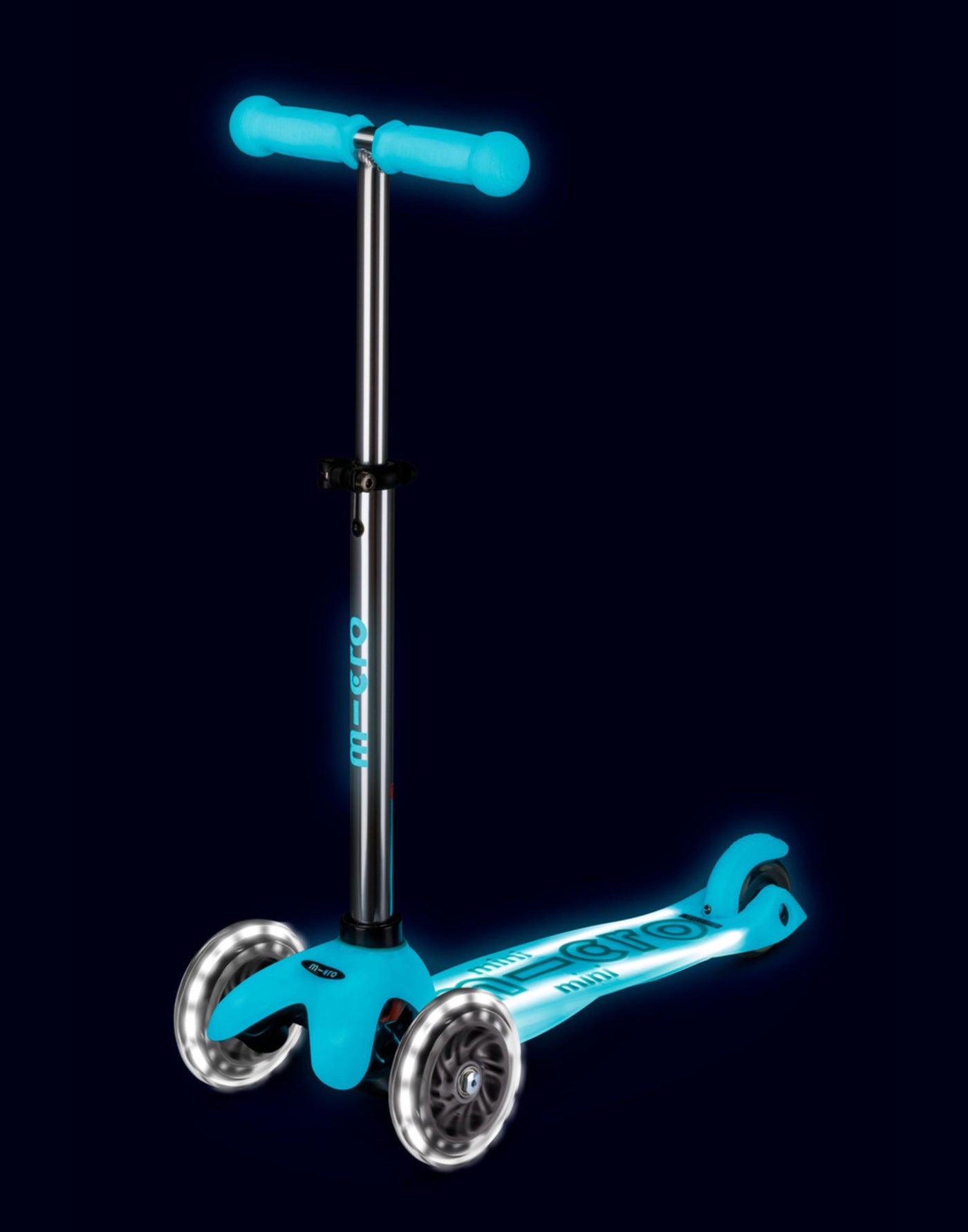 Mini Micro Deluxe Glow LED Plus 3 Wheel Scooter