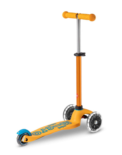 apricot mini deluxe 3 wheel scooter with led wheels rear