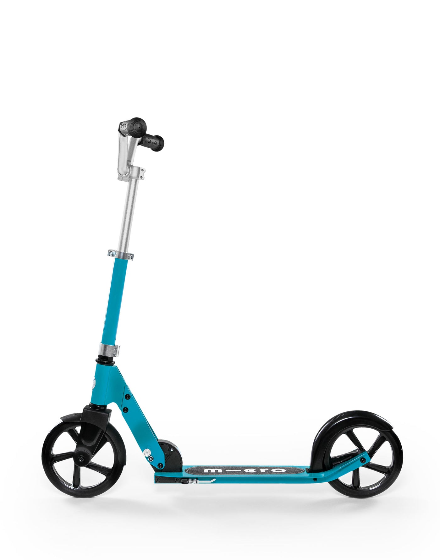 aqua cruiser 2 wheel kids scooter with large wheels side on