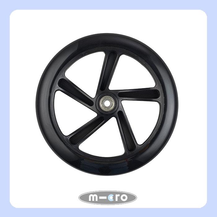 wheel with bearing for micro cruiser 